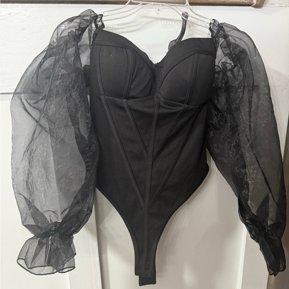 Signature Black Puff Sleeve Bodysuit - Picture 1 of 2